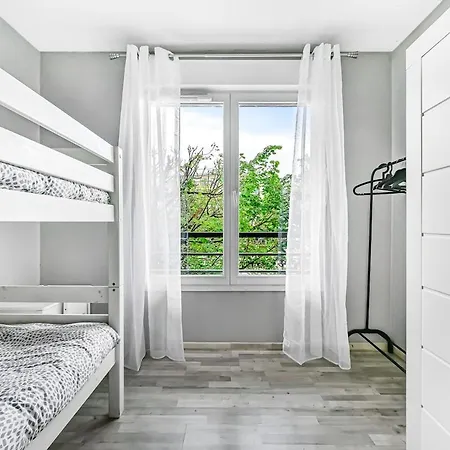 Le Malefique - - 6 Pers - Parking Gratuit Apartment Chessy (Seine-et-Marne)